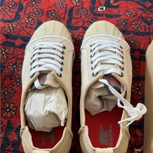 NIB Sorel Sentry Sneakers White Swan colorway, size 10-1/2.